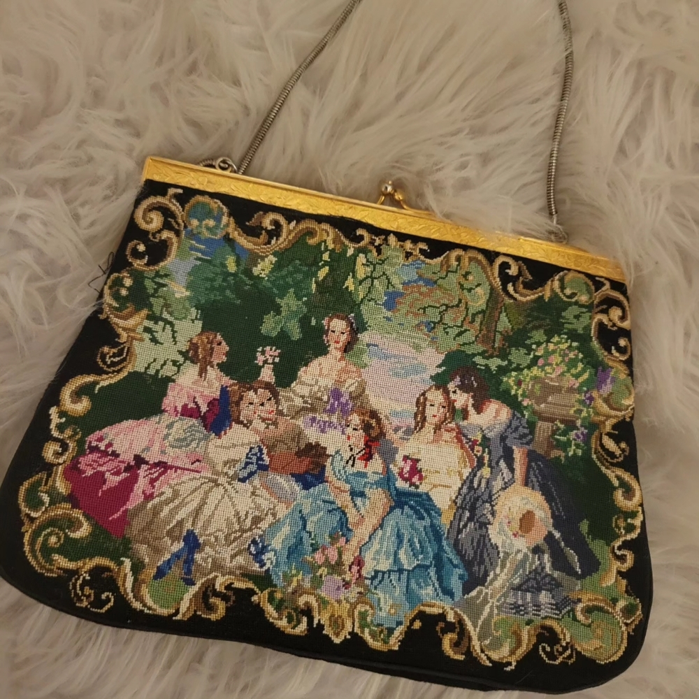 Vintage embroidered purse